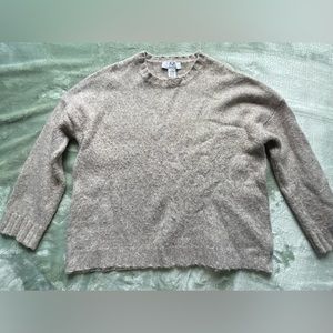 Women’s small beige magaschoni sweater